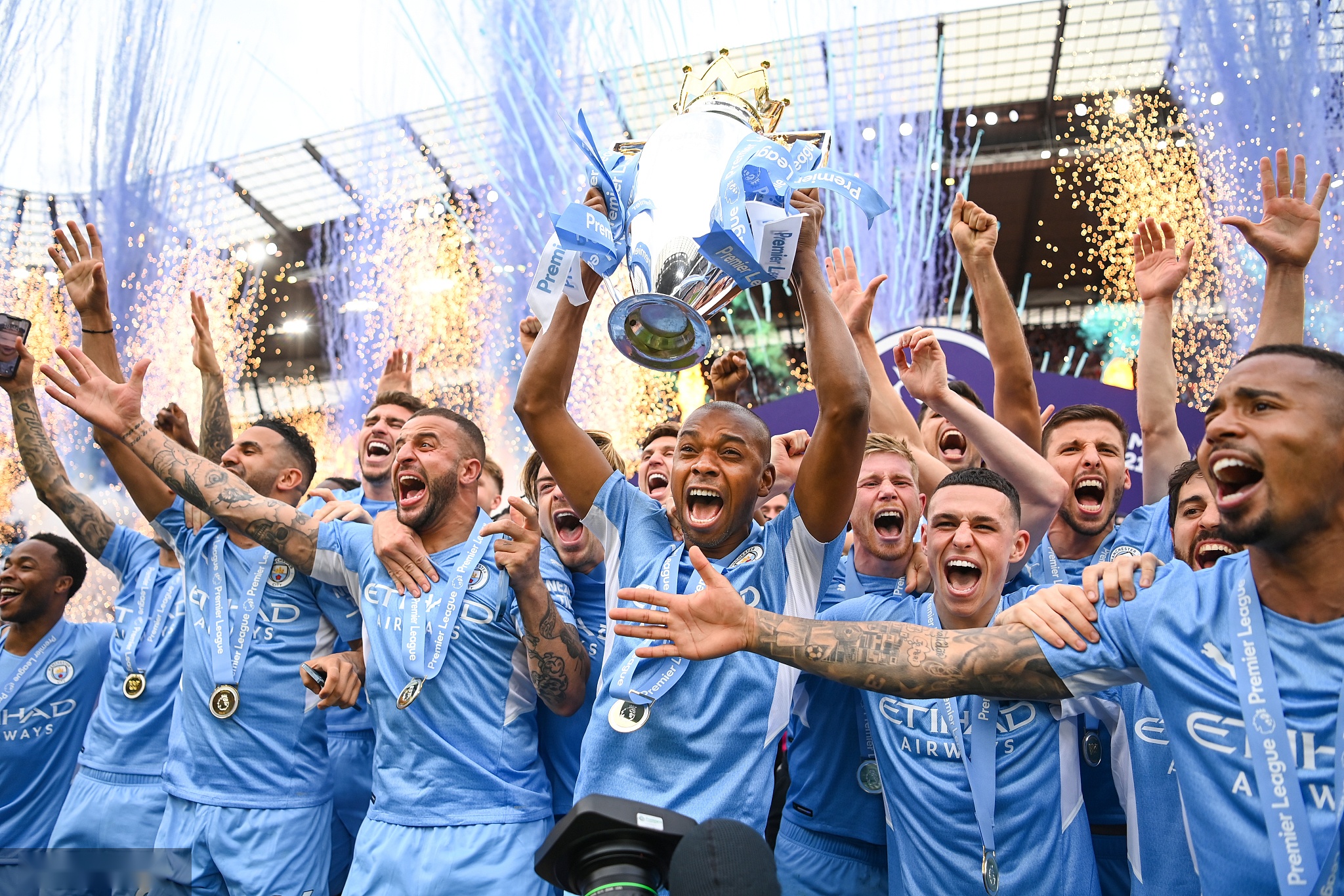 第二张则是 第二张则是